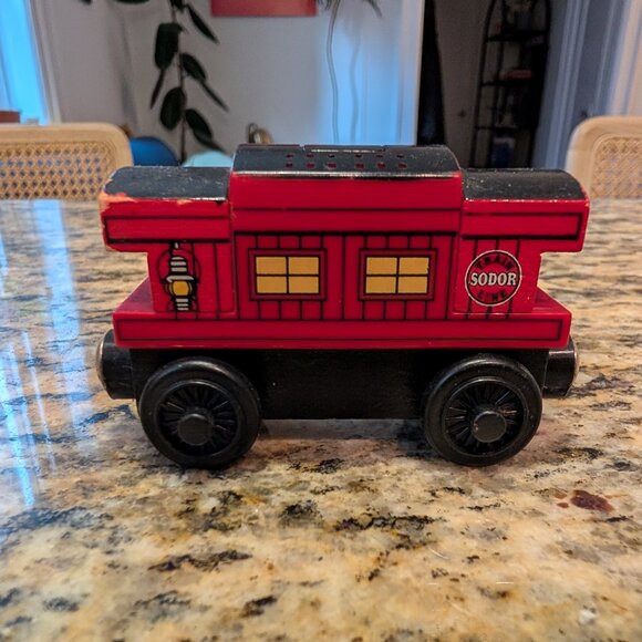 Musical Caboose - Thomas The Tank Engine & Friends Wooden Railway Trains - Picture 2 of 8